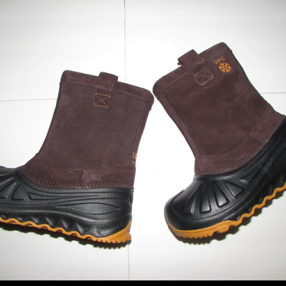 NEW Kids UGG Brown Everett Boots 10